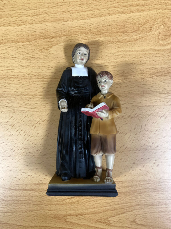 Figura San Juan Bta. La Salle resina